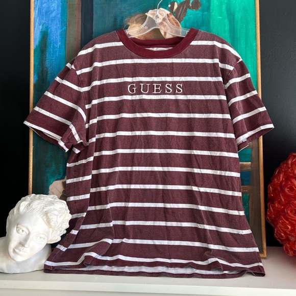 Vintage Guess LA burgundy and white Striped T-shirt - Picture 2 of 16